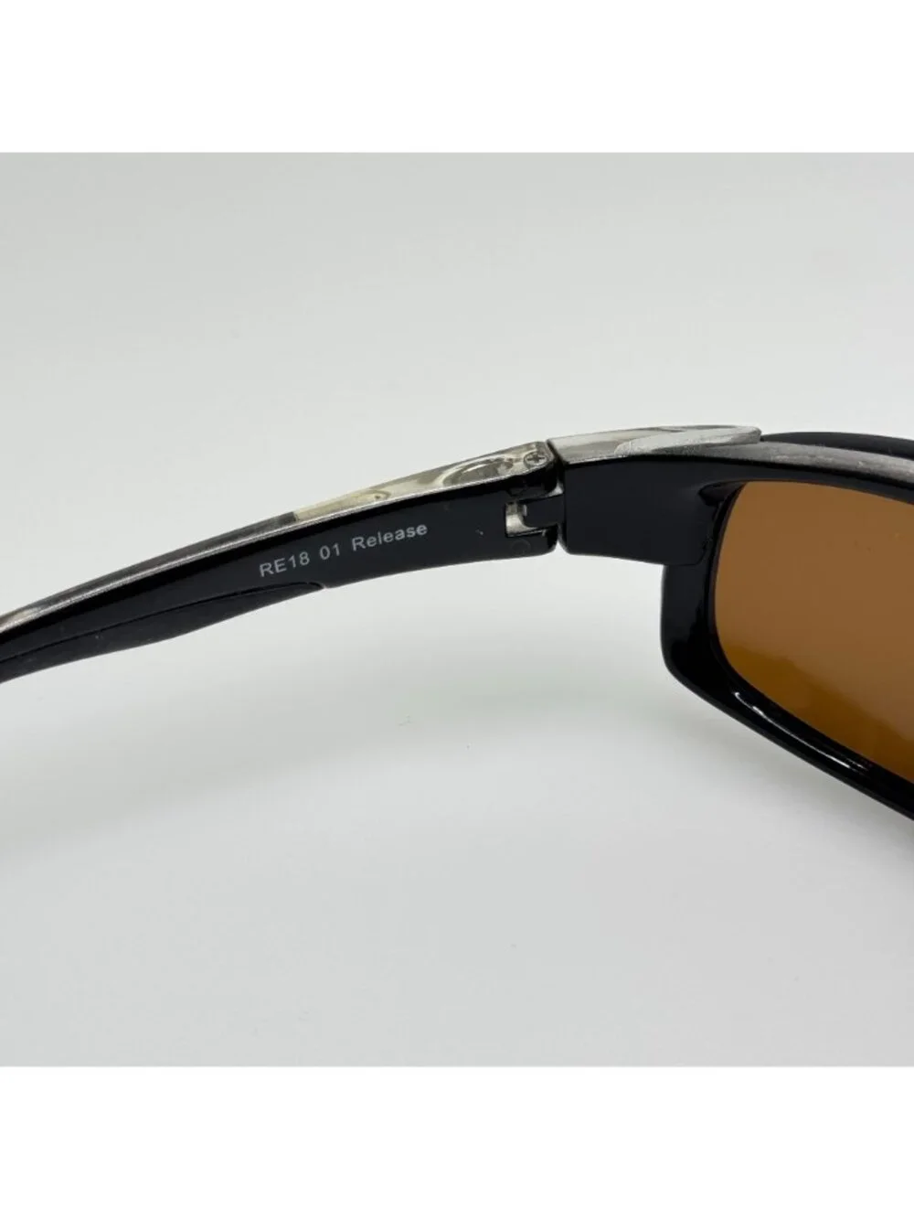 Costa Del Mar Sunglasses RE18 01 Polarized 580 With Case and Lenses Read Desc